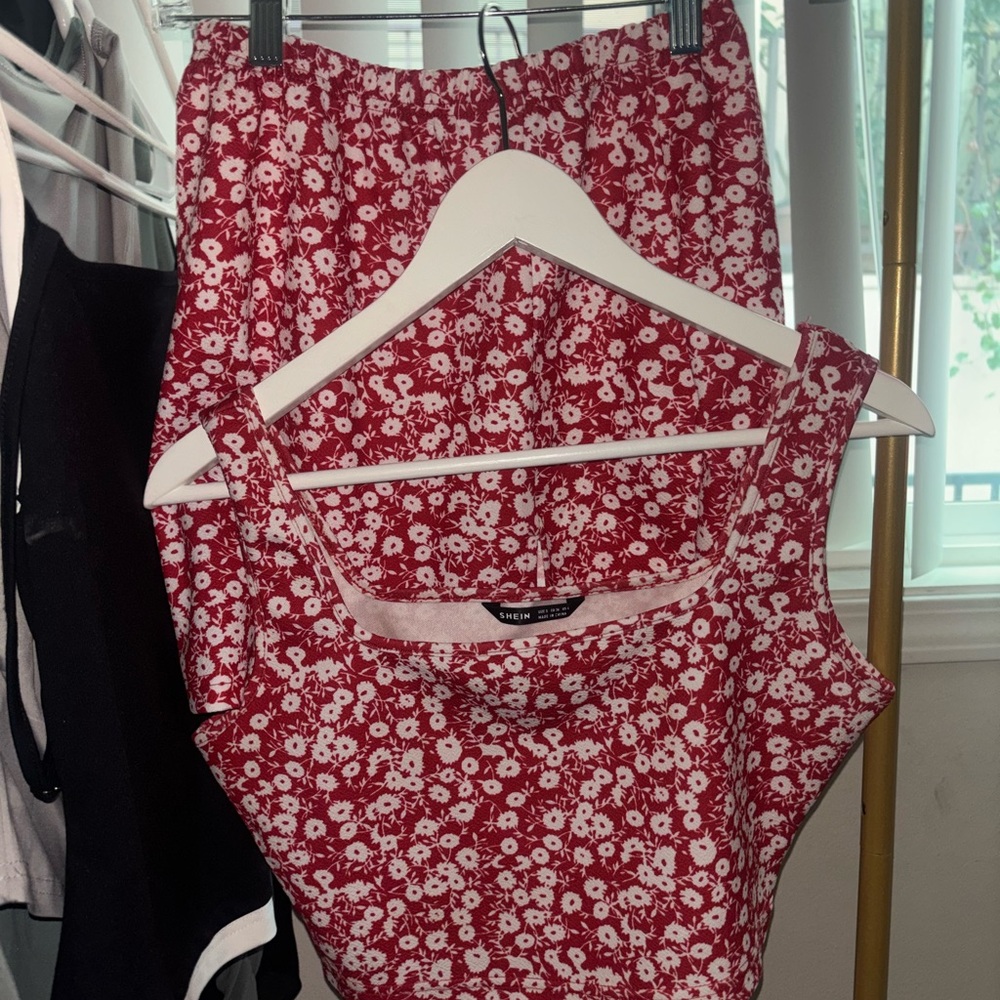 Floral Red top and bottom set